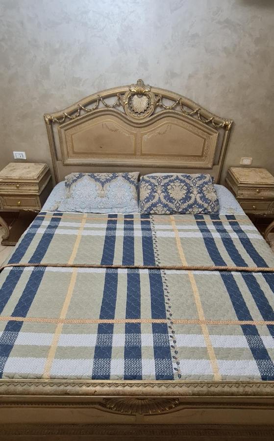 Comfy 3 Bedrooms Apartment In Cairo 96 מראה חיצוני תמונה
